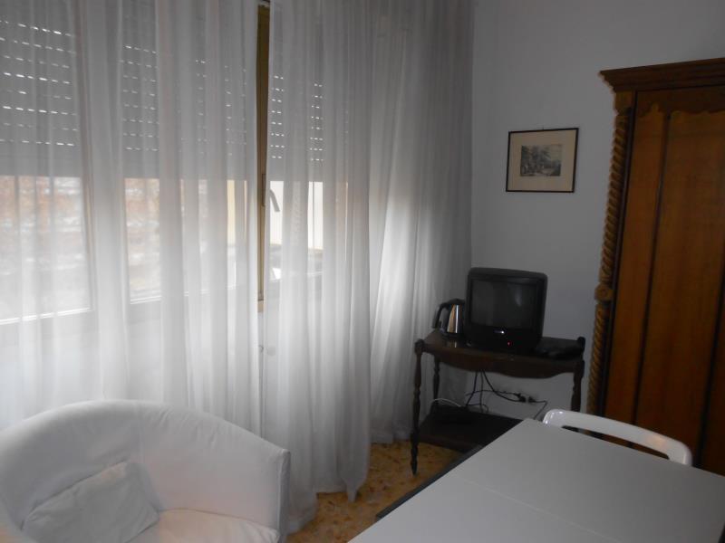 A Casa Chiecchi B&B Rome Bagian luar foto