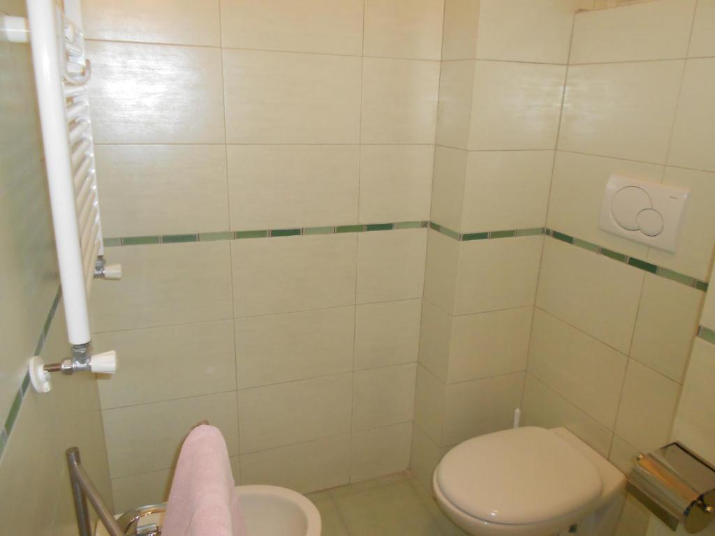 A Casa Chiecchi B&B Rome Bagian luar foto