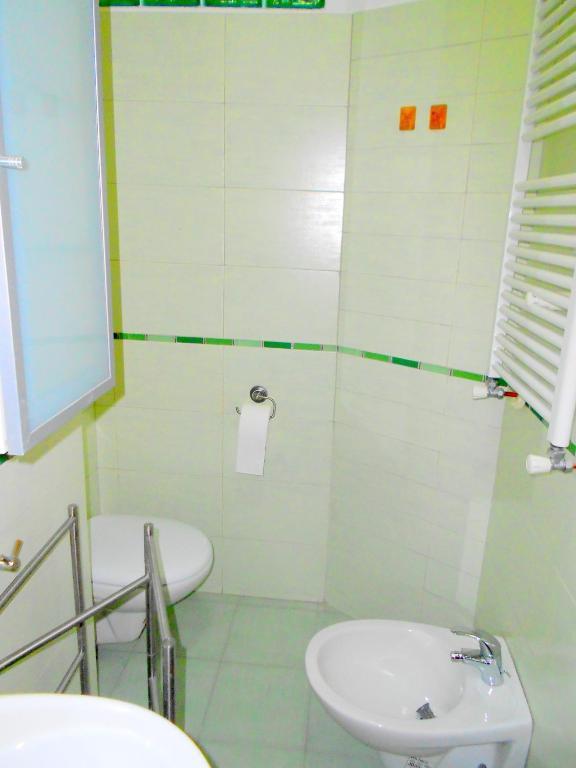 A Casa Chiecchi B&B Rome Bagian luar foto
