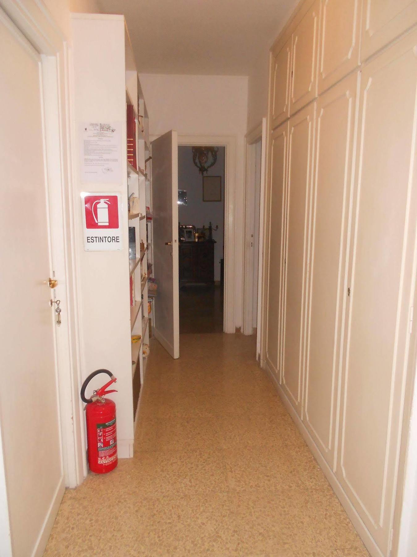 A Casa Chiecchi B&B Rome Bagian luar foto